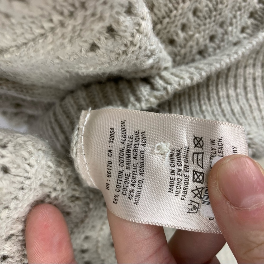 Moth sweater - Picture 4 of 4